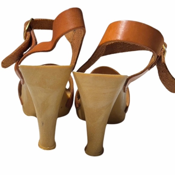 Vintage Heels - Picture 3 of 3